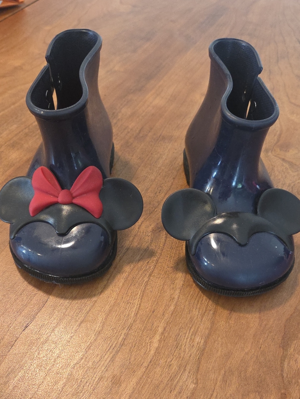 Mini Melissa Navy Kids' Rain Boots with Black Ear Detail and Red Bow